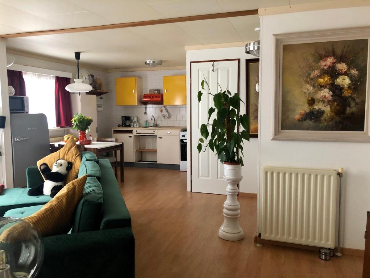 Retro Relax Resort Midden In Het Bos Op De Veluwe In Putten Εξωτερικό φωτογραφία